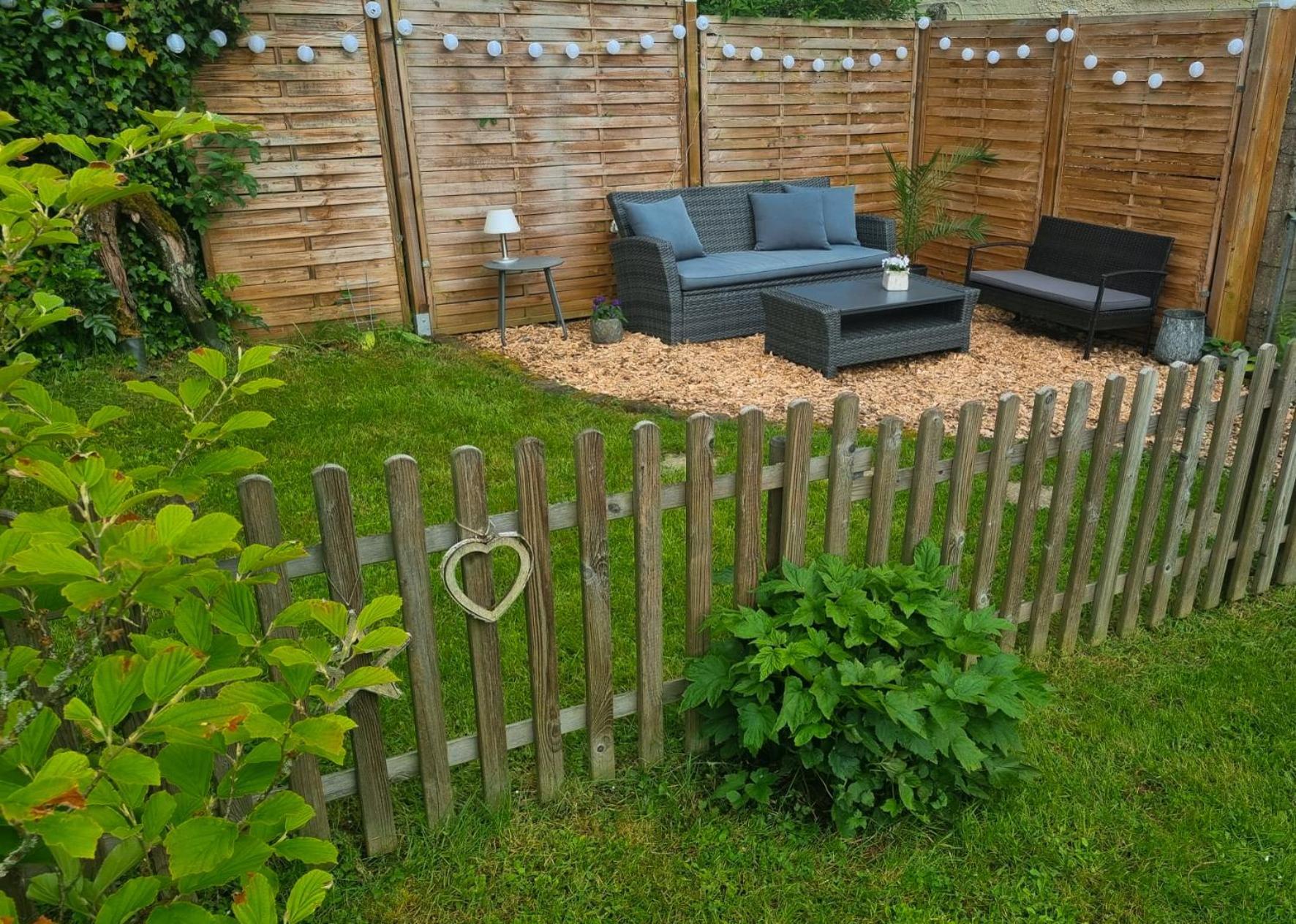 Gemuetliche Ferienwohnung In Der Eifel - Naehe Mosel Bausendorf Ngoại thất bức ảnh